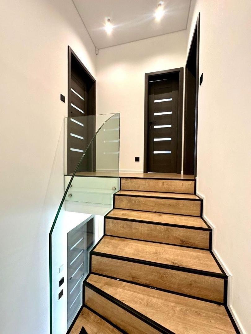 Luxury Apartments Maly Slavkov 外观 照片